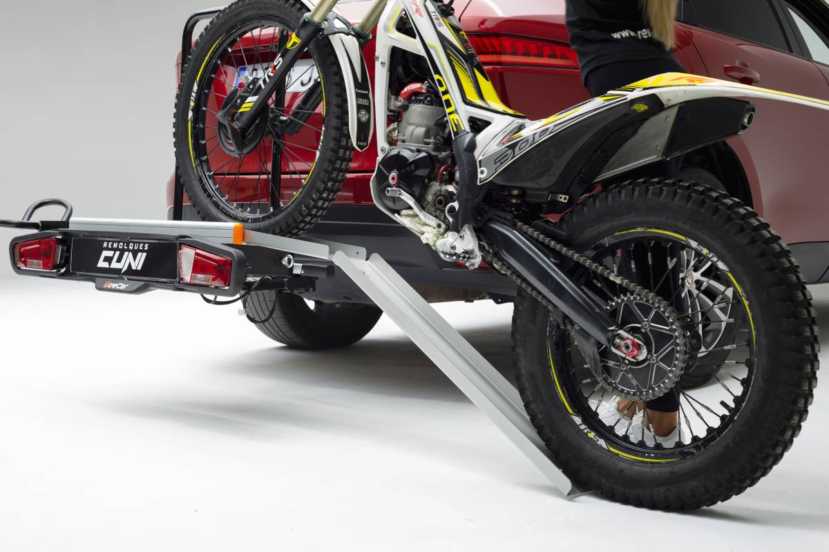 Remolque portamoto de bola TowCar Racing